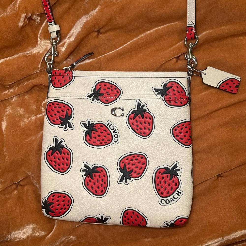 Coach Kitt Messenger Strawberry
Print Crossbody Bag - Picture 7 of 10